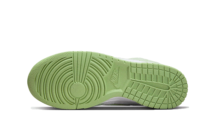 nike-dunk-low-se-fleece-green3