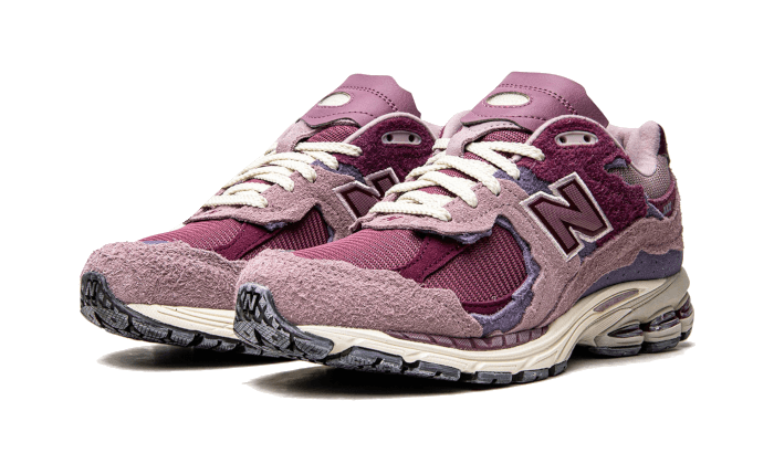 new-balance-2002r-protection-pack-pink2