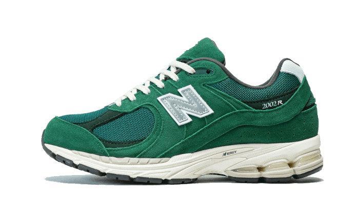 new-balance-2002r-suede-pack-forest-green