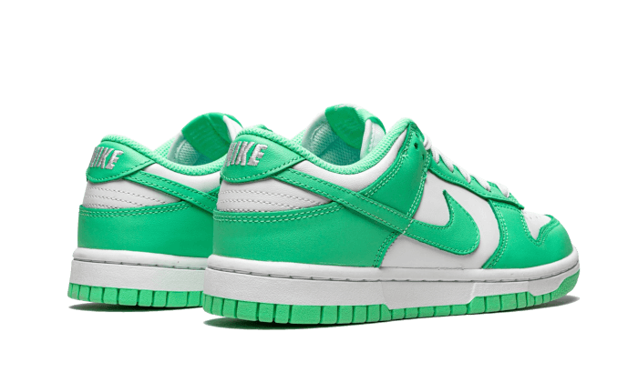 nike-dunk-low-green-glow3