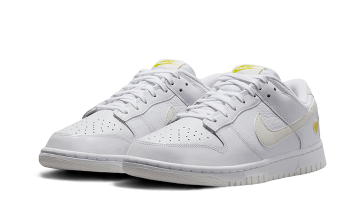 Dunk Low Yellow Heart Frontside